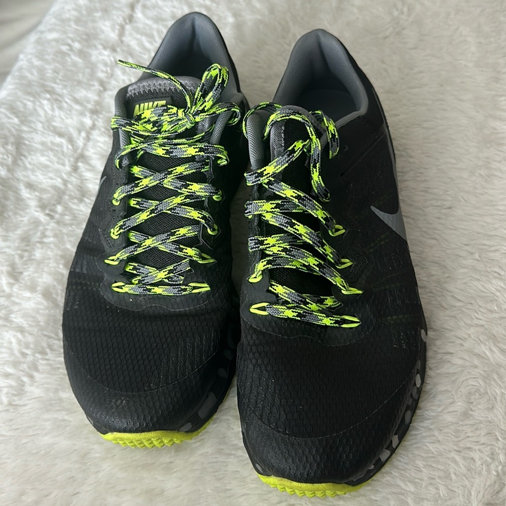 Like new Nike fit sole men’s size 9.5